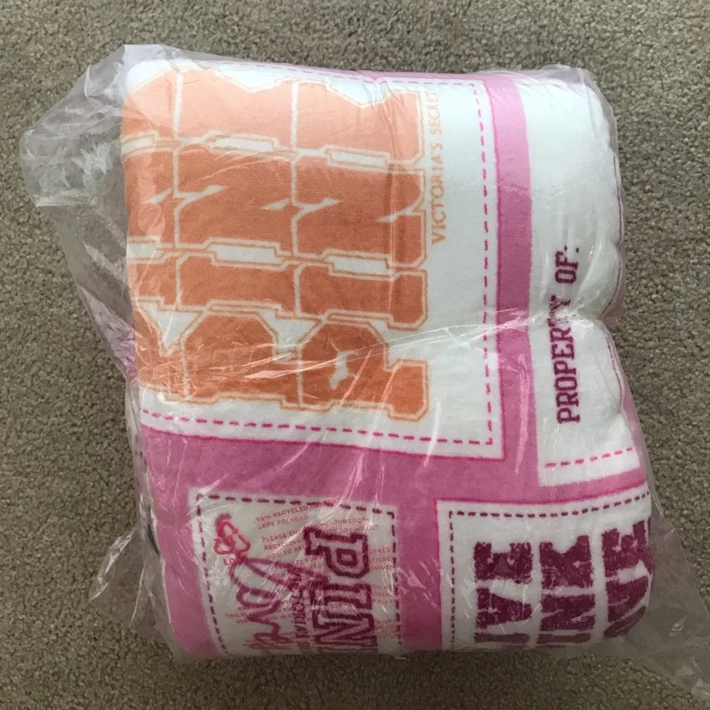 Pink/ VS Colorful Throw